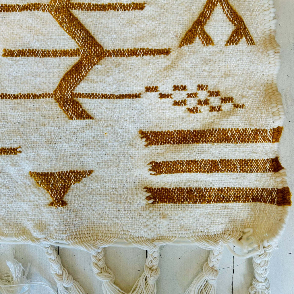 Moroccan wool rug - cream and yellow