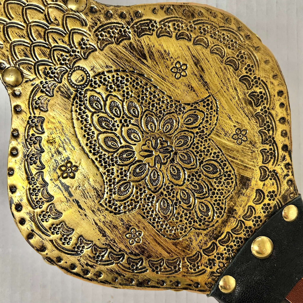 Bellow - Hamsa Hand Motif (Medium) - Mashi Moosh