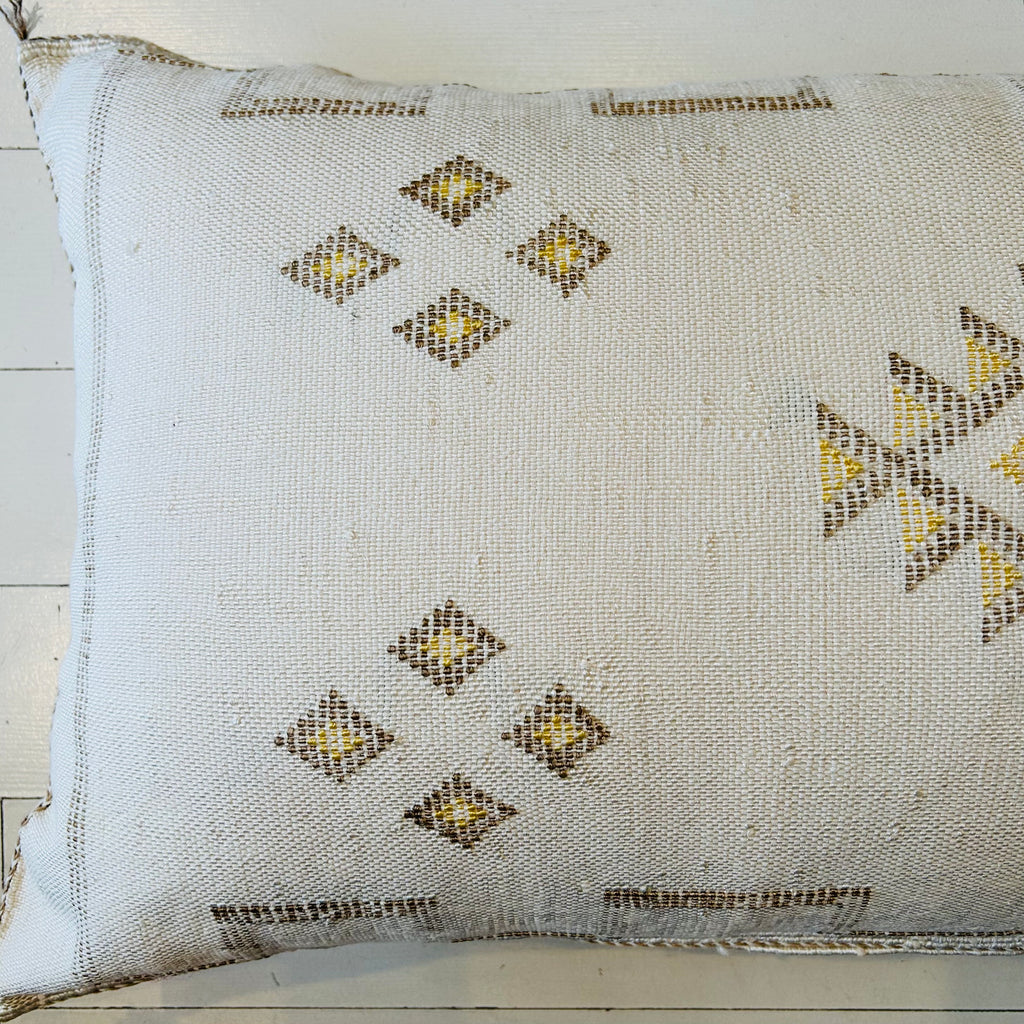 Cactus Silk Cushion (Ecru)