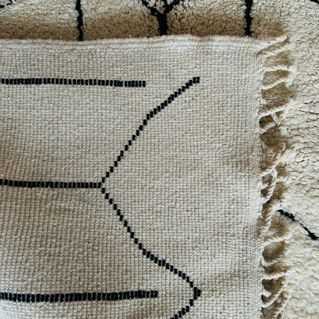 Moroccan Beni M'Rirt Rug - Mashi Moosh