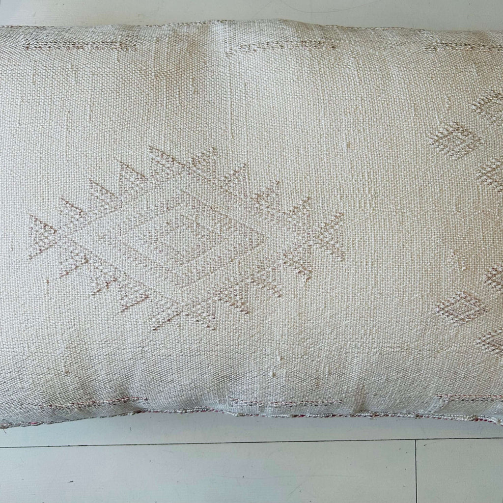 Cactus Silk Cushion (Snow) - Mashi Moosh