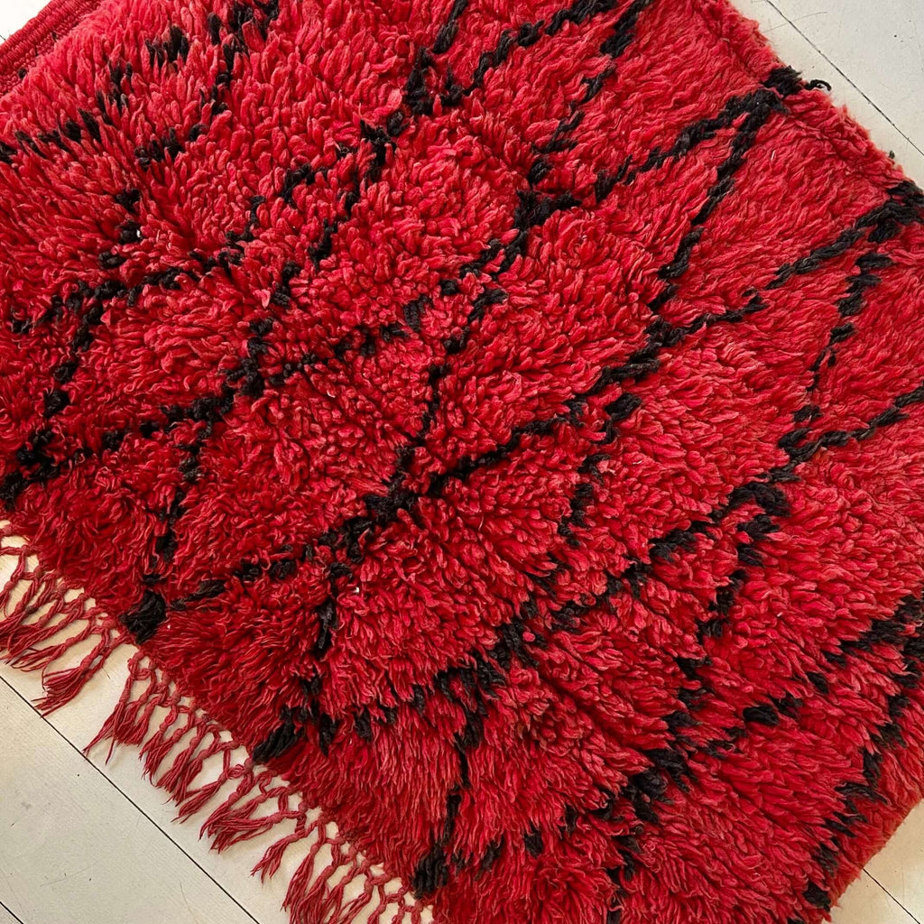 Vintage Moroccan Azilal Rug - Mashi Moosh