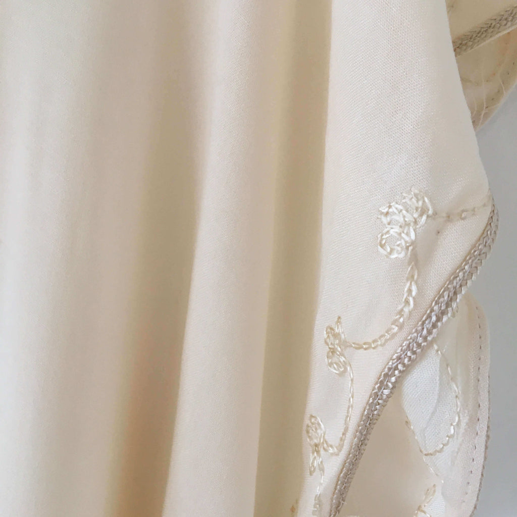 Embroidered Lightweight (Cloud) - Mashi Moosh