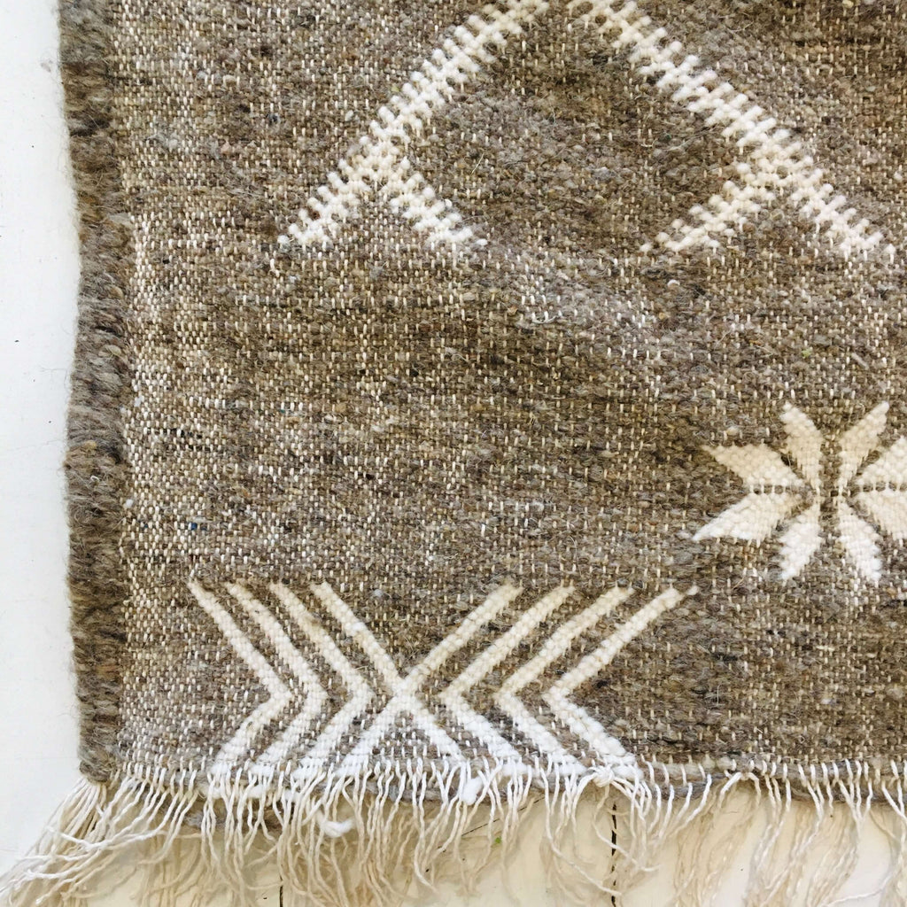 Oued Zem Kilim (Aaliyah) - Mashi Moosh