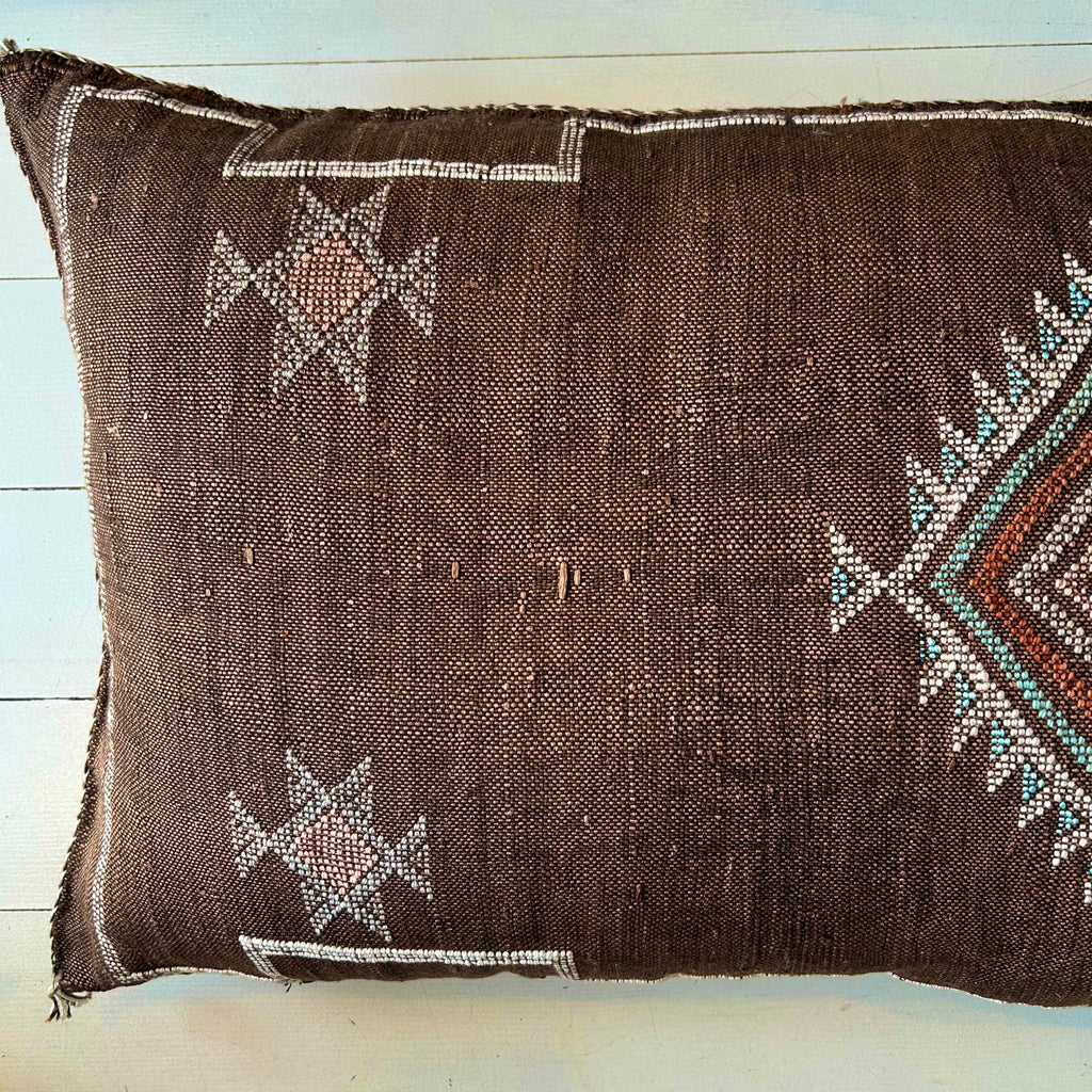 Cactus Silk Cushion (Walnut)