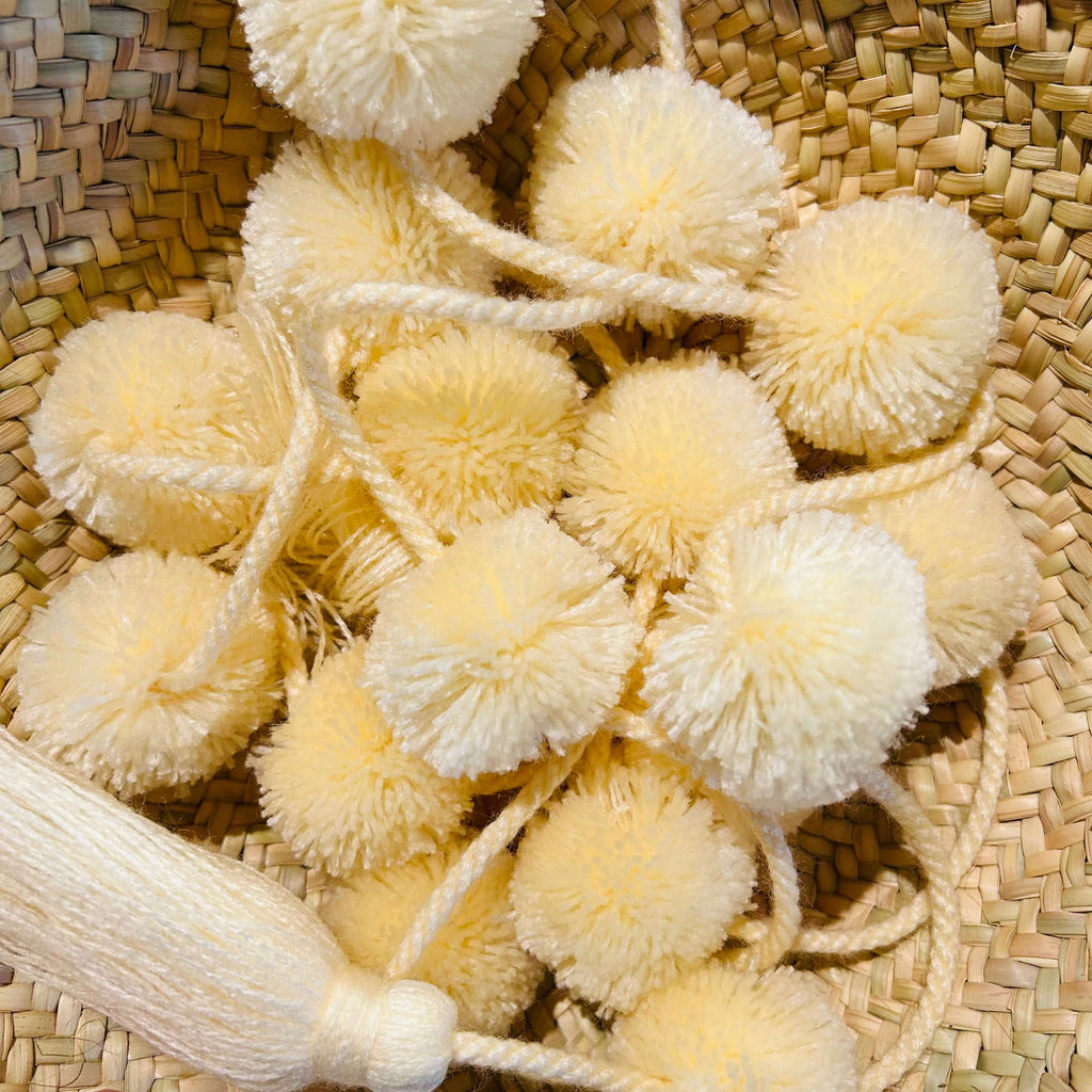 Pompom Garland - Mashi Moosh