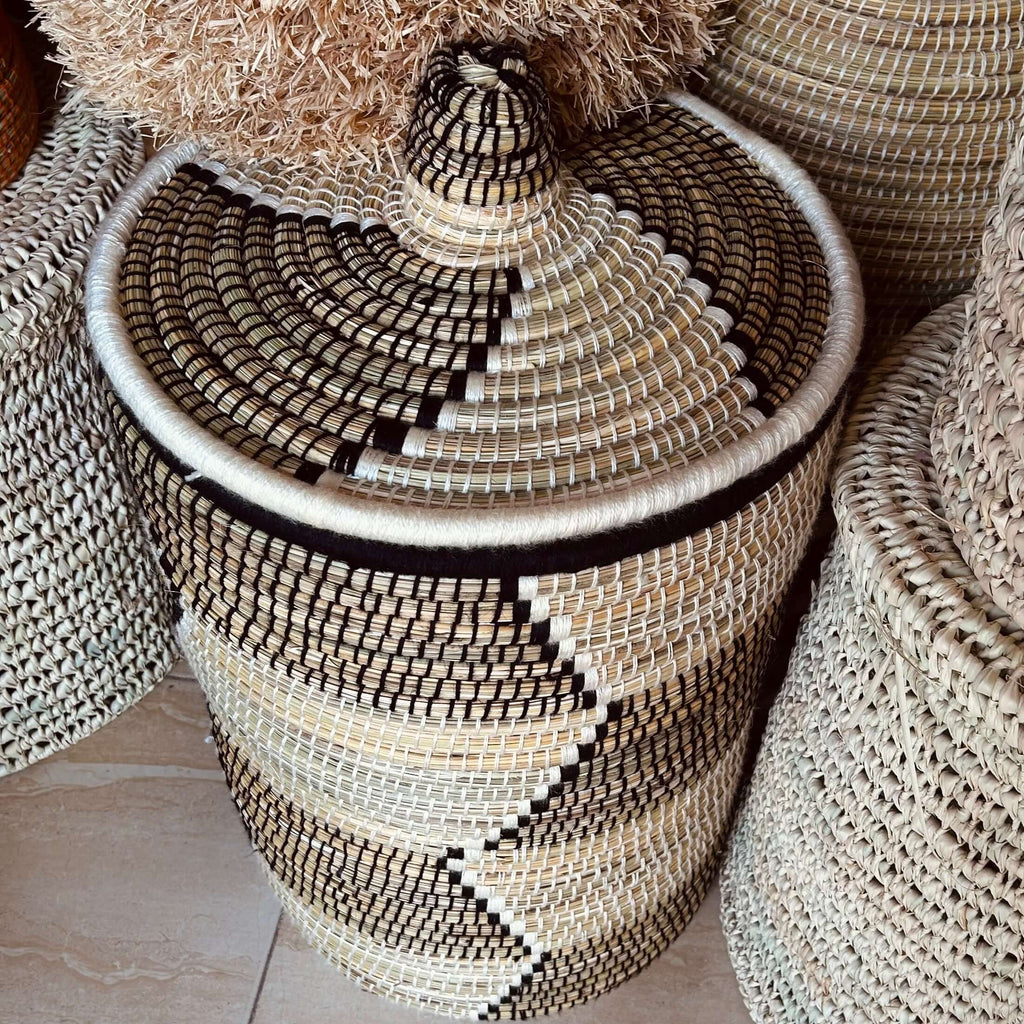 woven basket with lid - Mashi Moosh