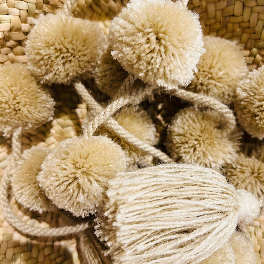 Pompom Garland - Mashi Moosh