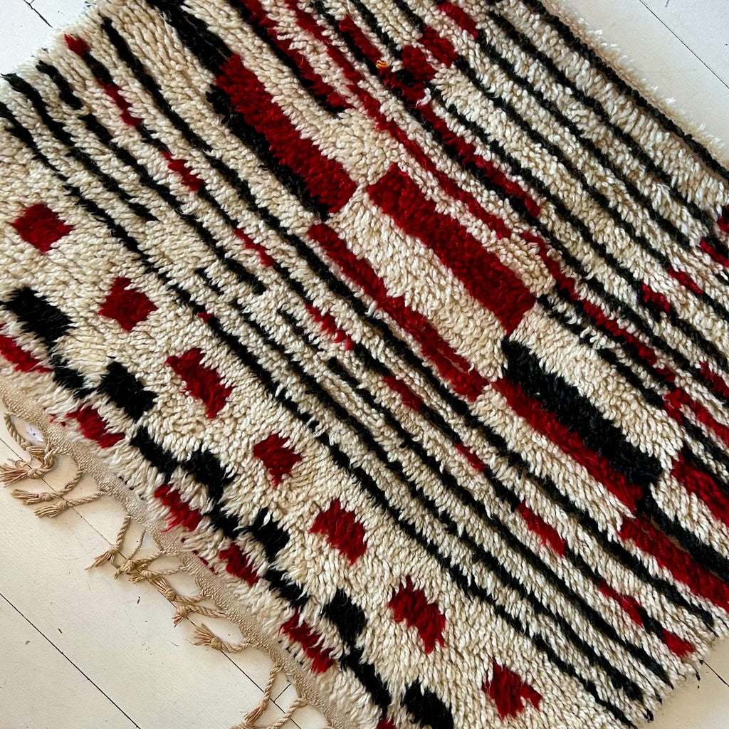 Moroccan Vintage Azilal Rug - Mashi Moosh