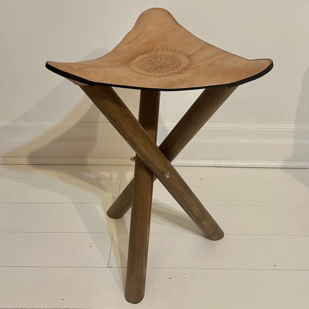 Tripod Stool - Mashi Moosh