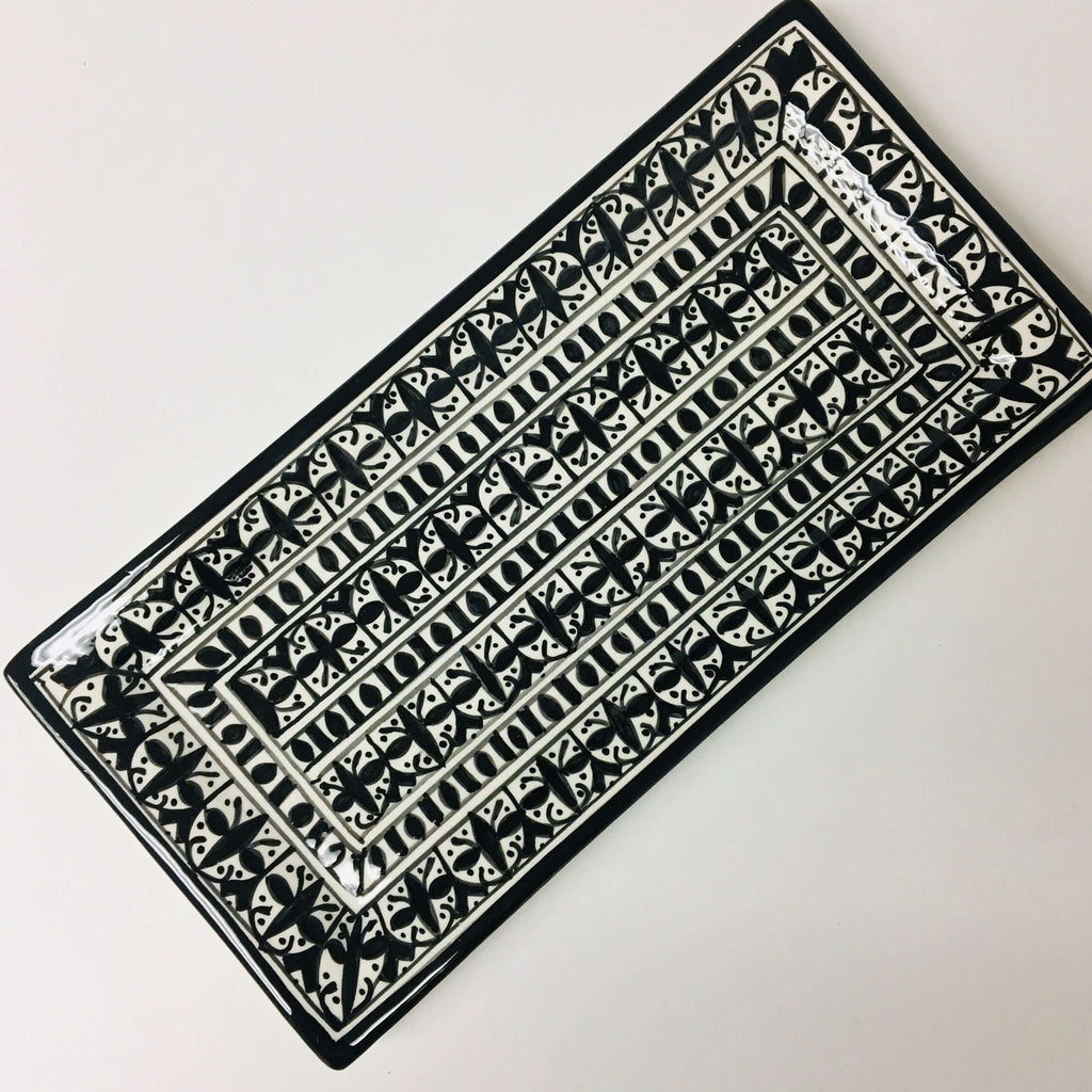 Fassi Long Serving Dish - Black - Mashi Moosh