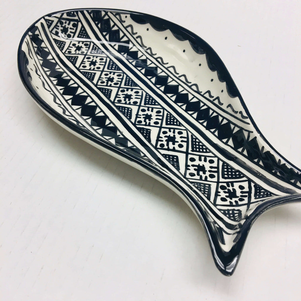 Fassi Fish Dish - Black - Mashi Moosh