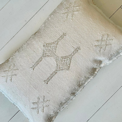 Cactus Silk Cushion (Fondant)
