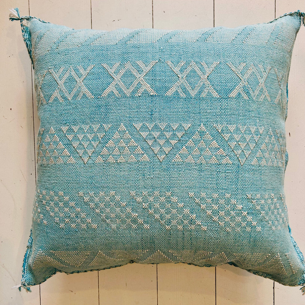 Cactus Silk Cushion (Summer Breeze)