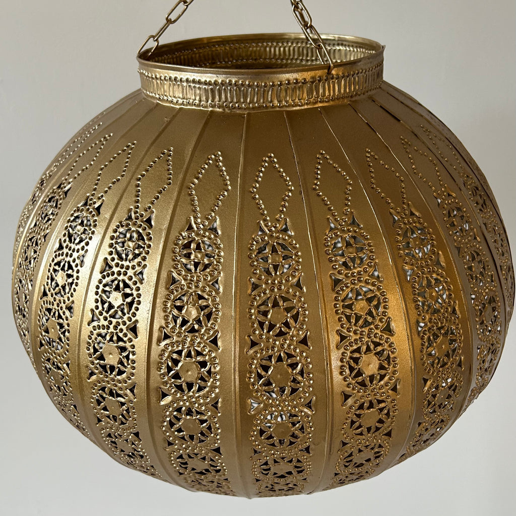 ‘Globe’ Lantern (III) - Gold - Mashi Moosh