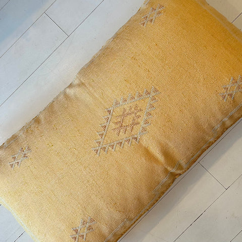 Cactus Silk Cushion (Chamomile)