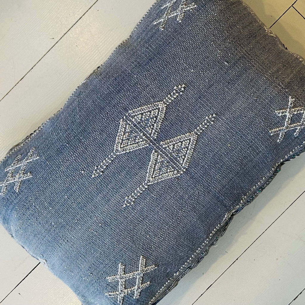 Cactus Silk Cushion (Chambray) - Mashi Moosh